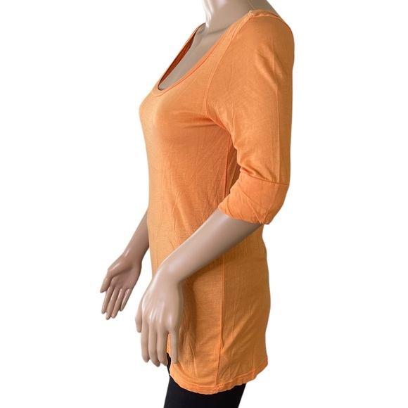 Splendid Orange Tee Shirt with Wide Round Neck & Elbow Length Sleeves Size M - Picture 3 of 9